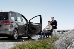 Transfert fauteuil roulant voiture