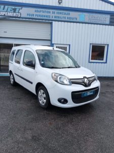 Voiture pour handicapée