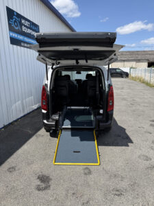Rampe accès véhicule TPMR